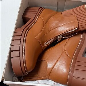 Nature Breeze Brown Ankle Boots